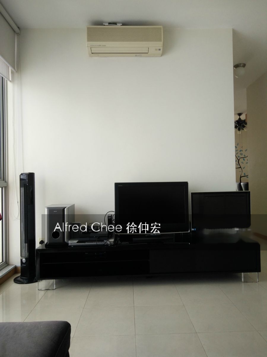 The Lakeshore (D22), Condominium #126245252